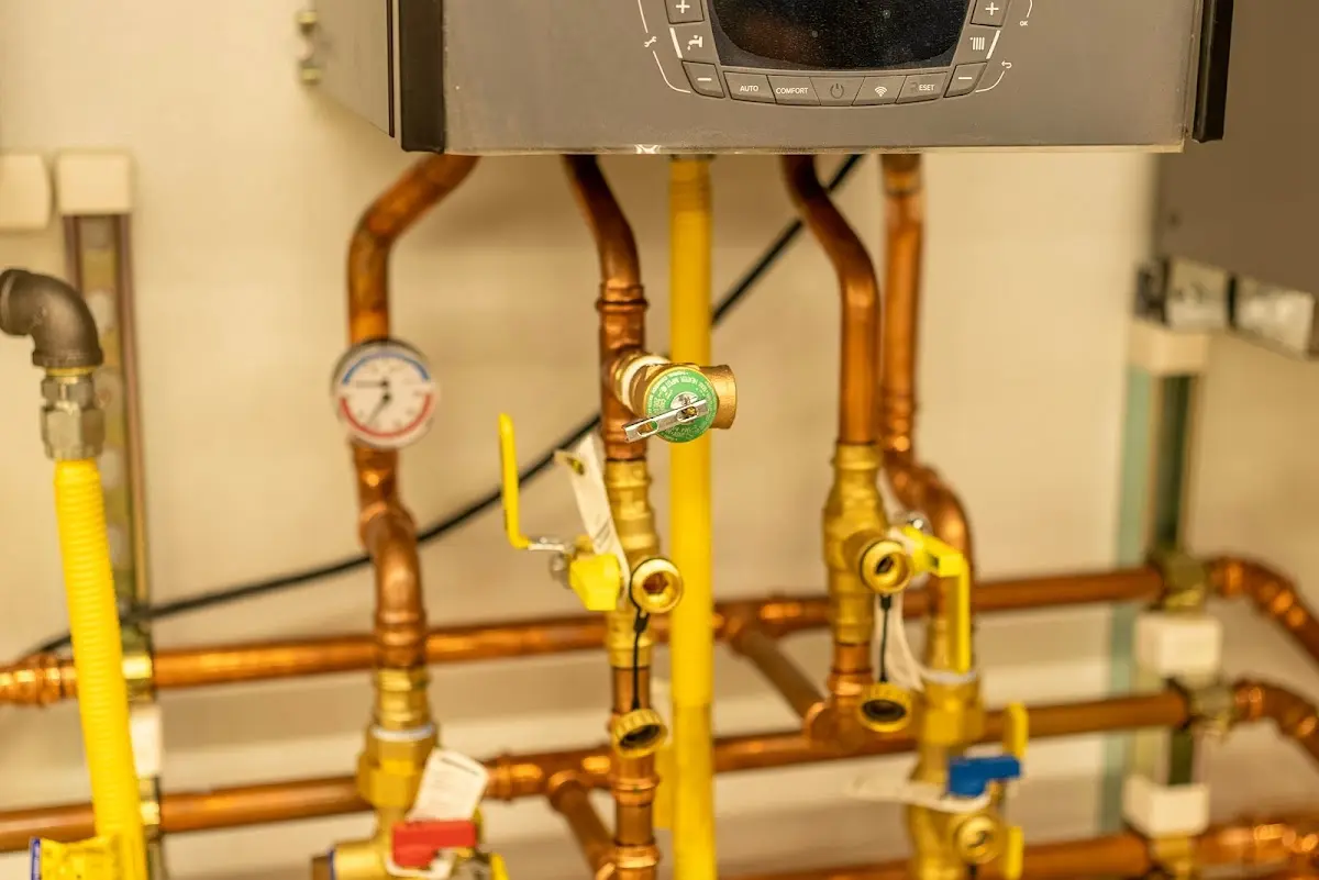 Licensed technician providing Water Heater Installation for a homeowner in North Fair Oaks